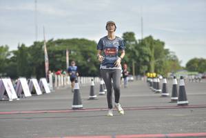 BIB: 461
                            <button type="button" onclick="openModal(4941943)" class="btn btn-primary btn-sm float-right btn-popup" data-toggle="modal" data-target=".modal-high-quality">
                        <i class="fas fa-shopping-cart"></i> Add to Cart
                    </button>
                                            <button type="button" onclick="isThisMe(4941943, true)" class="btn btn-success btn-sm float-right btn-popup btn-isme hidden" data-toggle="tooltip" data-placement="bottom" title="นี่คือรูปของคุณใช่ไหม คลิกที่นี่เพื่อเอาเข้าอัลบั้ม">
                        <i class="fas fa-plus"></i> Add to album
                    </button>
                    <button type="button" onclick="isThisMe(4941943, false)" class="btn btn-warning btn-sm float-right btn-popup btn-isnotme hidden">
                        <i class="fas fa-ban"></i> Remove from album
                    </button>